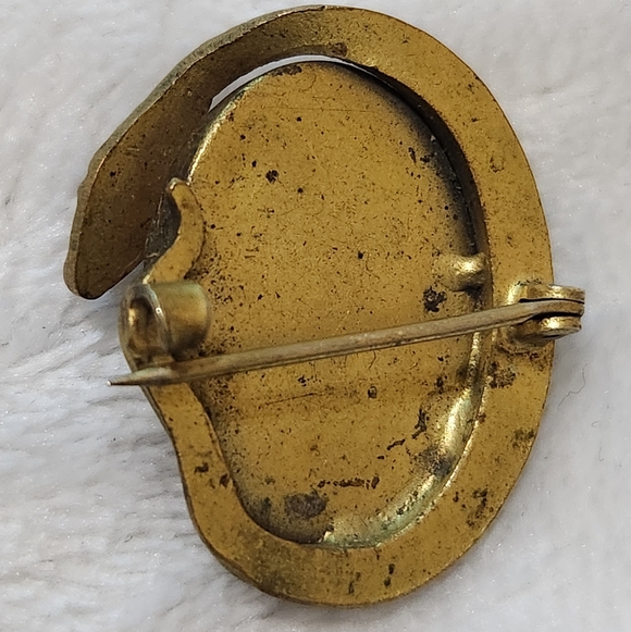 Vintage Shell Cameo Serpent Brooch Red Rhinestone Eye 1940s - Picture 6 of 14